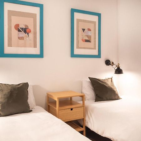 Spacious & Sunny Apt With Terrace In The City Center Βαρκελώνη Εξωτερικό φωτογραφία